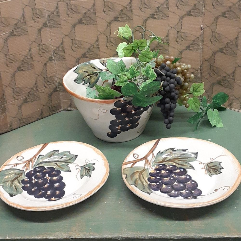 Tabletops Gallery Napa 10" Serving Bowl &‎ set of 2 matching 9" salad plates